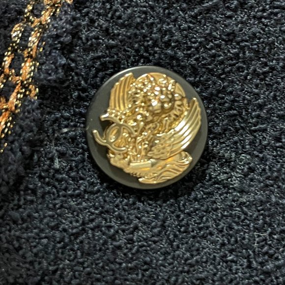 CHANEL $6500 NAVY TWEED BLAZER W/GOLD/BRONZE TRIM - Picture 7 of 12